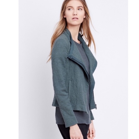 Vince Cypress Scuba Frise Asymmetrical Zipper Jacket size XS moto chic stretchy - Picture 6 of 12